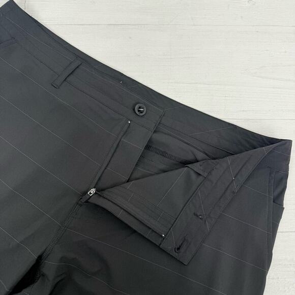 O'Neill Crossover Shorts Men 40 Black Hybrid Quick Dry Hike Pockets Surf Outdoor - Picture 7 of 14